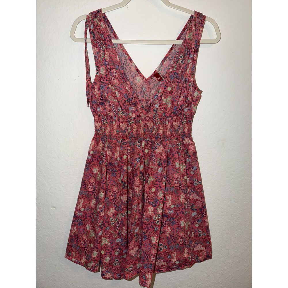 H&M Divided Pink Floral Smocked Waist V-Neck Tie Shoulder Mini Dress US S/ EU 38